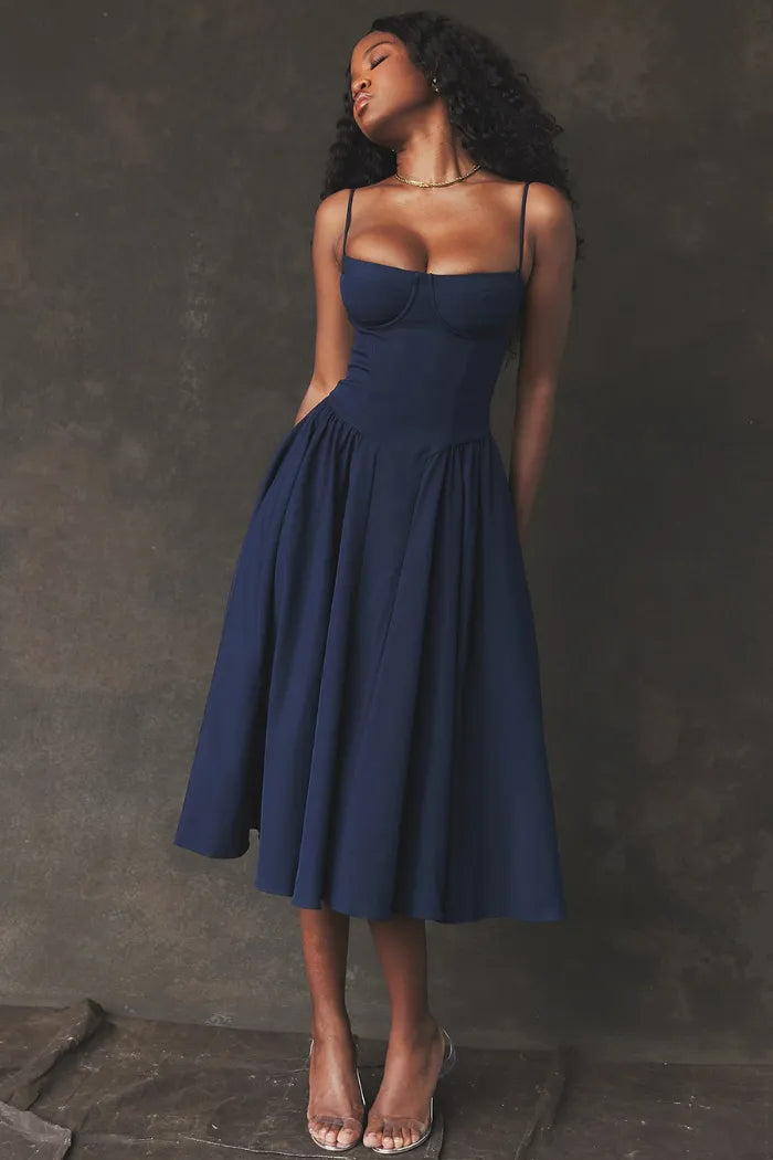 vestidos vestido midi vestido elegante vestido casual
Veliara store Veliara moldeadores shein vestidos vestido fiesta vestido sencillo vestido para graduacion vestido azul vestido azul petroleo vestido con corset