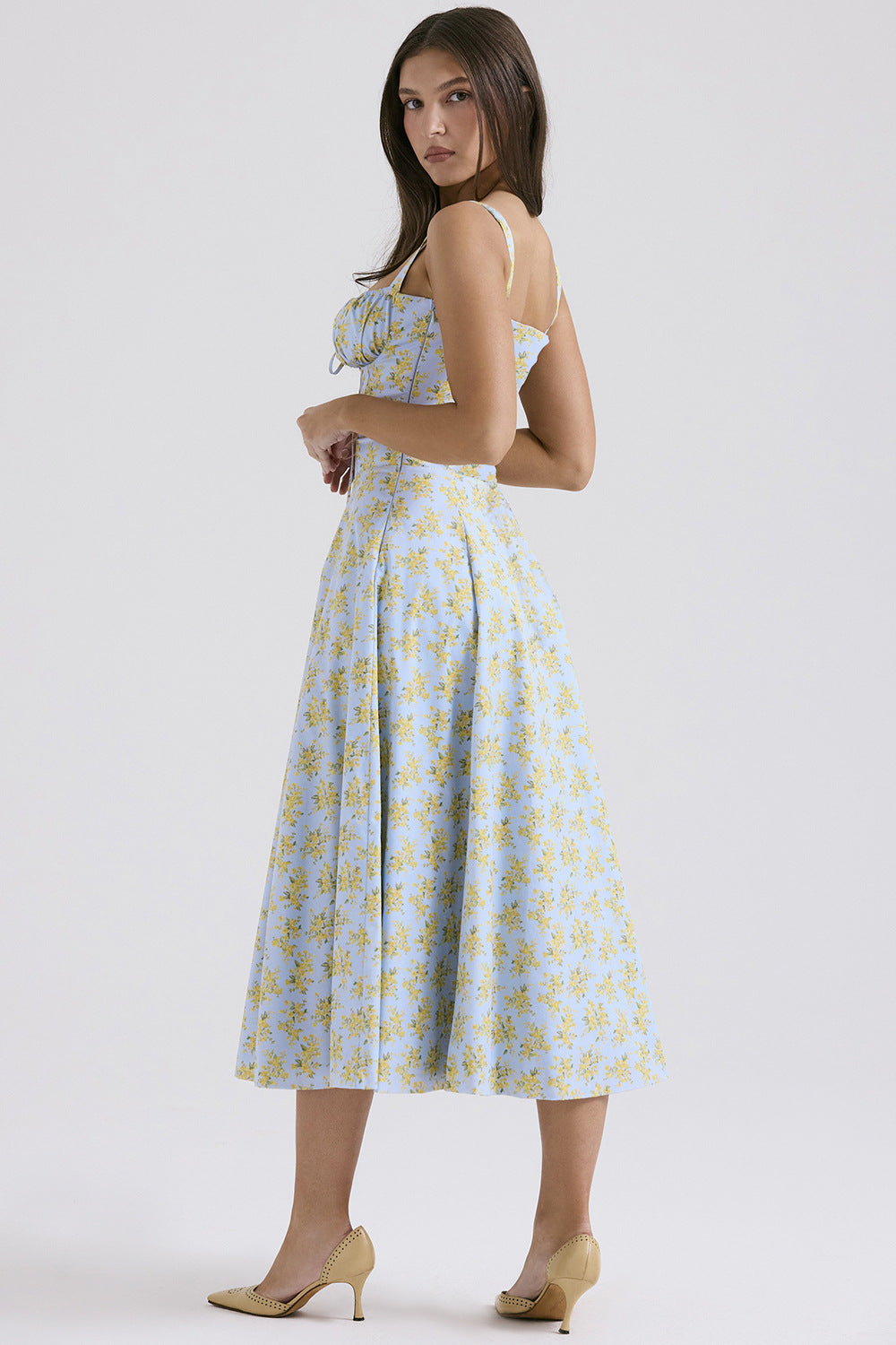 vestidos vestido mid vestido elegante vestido casual
Veliara store Veliara moldeadores shein vestidos vestido fiesta vestido floral vestido escote vestido azul