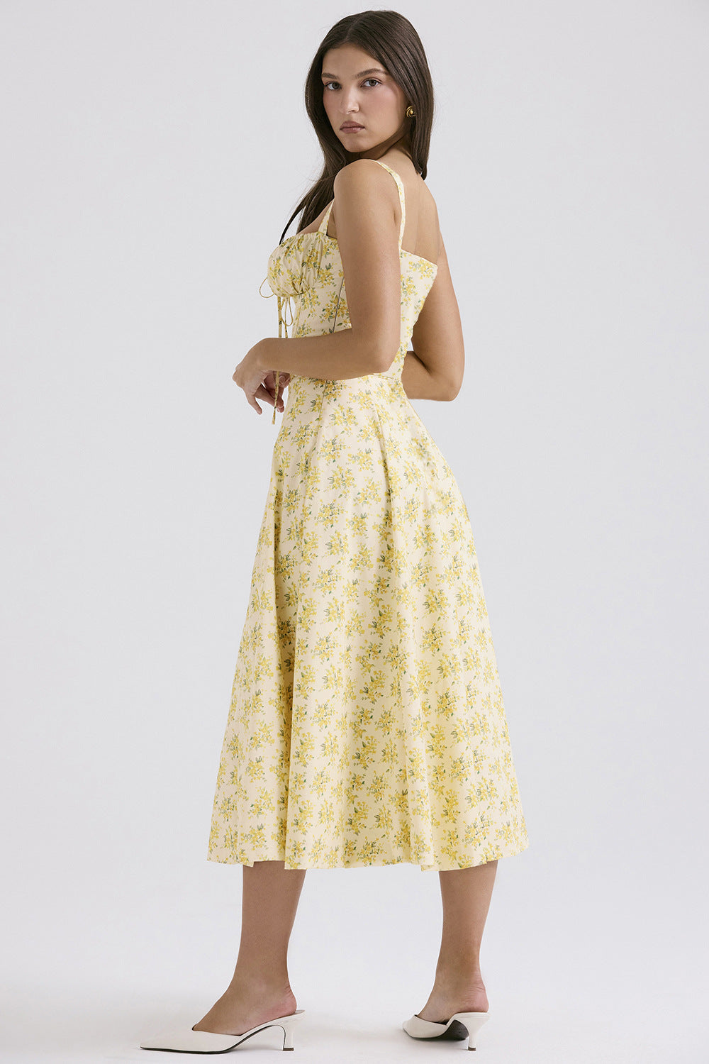 vestidos vestido mid vestido elegante vestido casual
Veliara store Veliara moldeadores shein vestidos vestido fiesta vestido floral vestido escote vestido amarillo