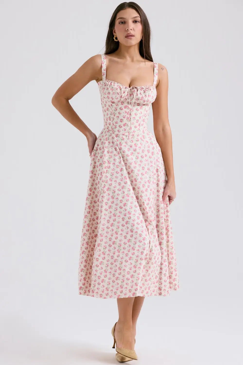 Vestido Midi Attracione Floral - Moldea la Cintura