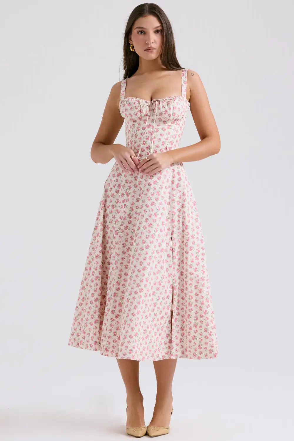 Vestido Midi Attracione Floral - Moldea la Cintura