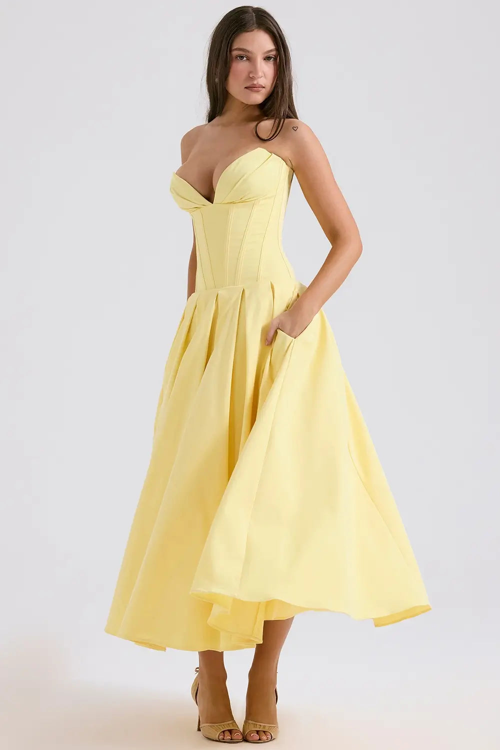 Vestido Midi Corset Modelo Evelyn